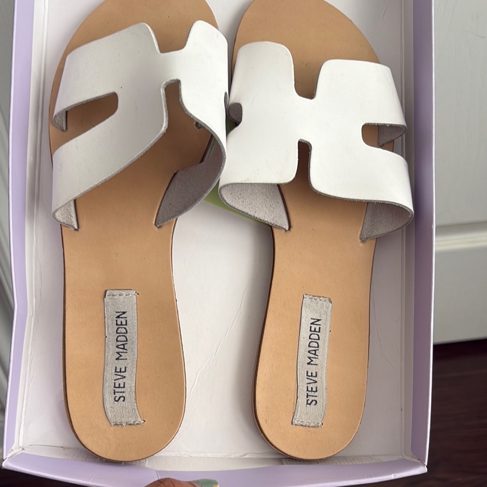 Steve Madden White Sandals